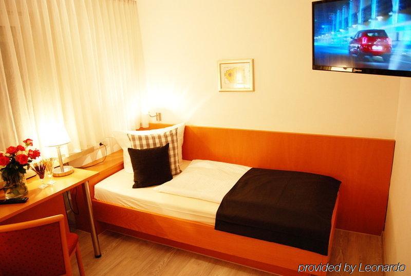 Hotel Am Martinsberg Andernach Eksteriør bilde