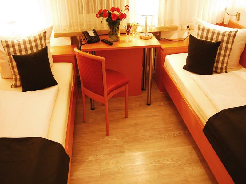 Hotel Am Martinsberg Andernach Eksteriør bilde